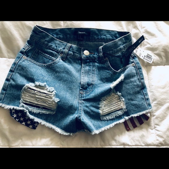 Forever 21 Denim Shorts - Picture 3 of 11